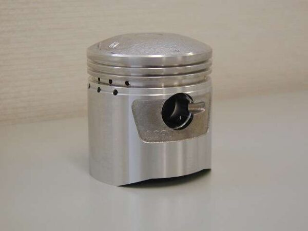 Dugattyú C 90 -028- 4T