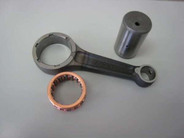Hajtókar CD185/200 -418- 4T